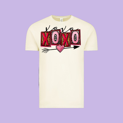 Xoxo Love Vintage Tee Designed By Fadigitalartstudio