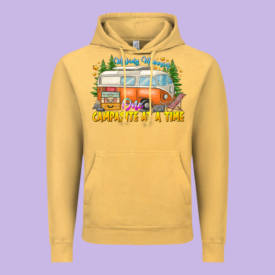 Making Memories Campsites Time Vintage Hoodie Designed By Cowhidedigitalart