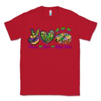 Red peace love mardi gras king cake Classic Tee - RanaPortraitStore