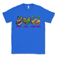 True Royal peace love mardi gras king cake Classic Tee - RanaPortraitStore