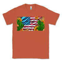 Copper usa flag and cactus and sunflowers with leopard and wood license  plat Classic Tee - Artiststas