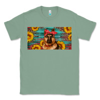 Sage german shepherd with sunflowers license plate Classic Tee - Artiststas