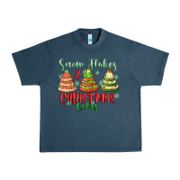 Midnight Navy snow flakes and christmas cakes Urban Heavy Tee - FaDigitalArtStudio