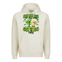 Oatmeal Heather everybody in the pub getting tipsy artiststas Premium Hoodie - Artiststas