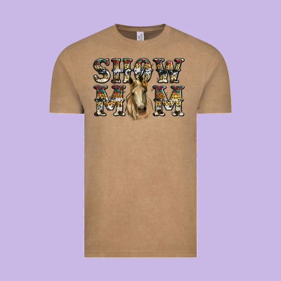Show Mom Horse Vintage Tee Designed By Ranaportraitstore
