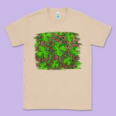 St Patrick's Day Shamrock And Leopard Distressed Background Classic Tee Designed By Ranaportraitstore
