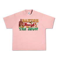 Salmon baking through the snow Urban Heavy Tee - FaDigitalArtStudio