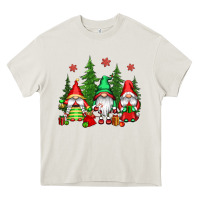 Cream christmas gnomies Heavy Core Tee - CowGirlArtShop