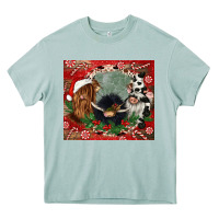 Arona christmas heifer cow  gnomies Heavy Core Tee - CowGirlArtShop