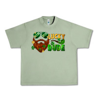 Oil Green lucky dude saint patrick's bearded man Urban Heavy Tee - FaDigitalArtStudio