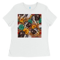 Baby Hampshire Pig Sunflowers Seamless Pattern Ladies Tee | Teevron