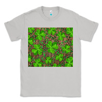 Moon Dust shamrock and leopard Classic Tee - RanaPortraitStore