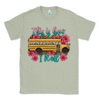 Matcha this is how i roll school bus Classic Tee - Artiststas
