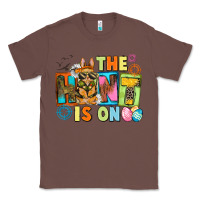 Chestnut The hunt is on Easter Day Classic Tee - CowGirlArtShop
