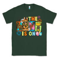 Sports Green The hunt is on Easter Day Classic Tee - CowGirlArtShop