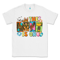White The hunt is on Easter Day Classic Tee - CowGirlArtShop