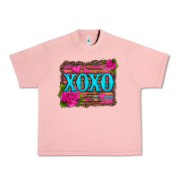 Salmon xoxo valentine's day pink roses and hearts Urban Heavy Tee - Jasminsmagicworld
